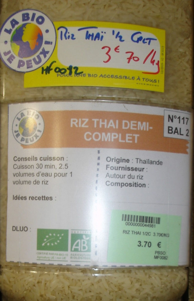 Riz thai 1/2 complet ( prix au kg ) Riz thai 1/2 complet ( prix au kg )